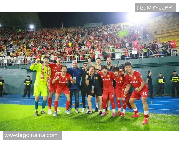 最让球迷反感的足球球星榜单分析与争议背后的真相解读