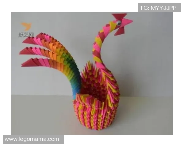 纸艺折叠挑战：如何将纸张折叠成足球明星栩栩如生的立体形象