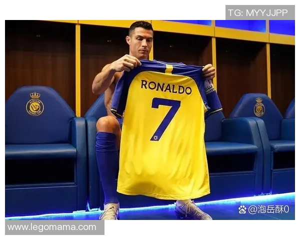 足球球星声音特点解析：从梅西到C罗的音调差异与个性表达